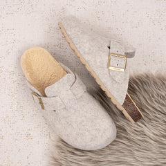 Imagen del producto Zueco Beige Mujer