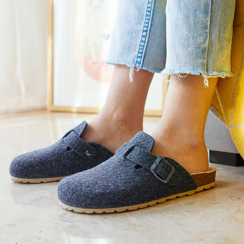 Imagen del producto Zueco Azul Mujer