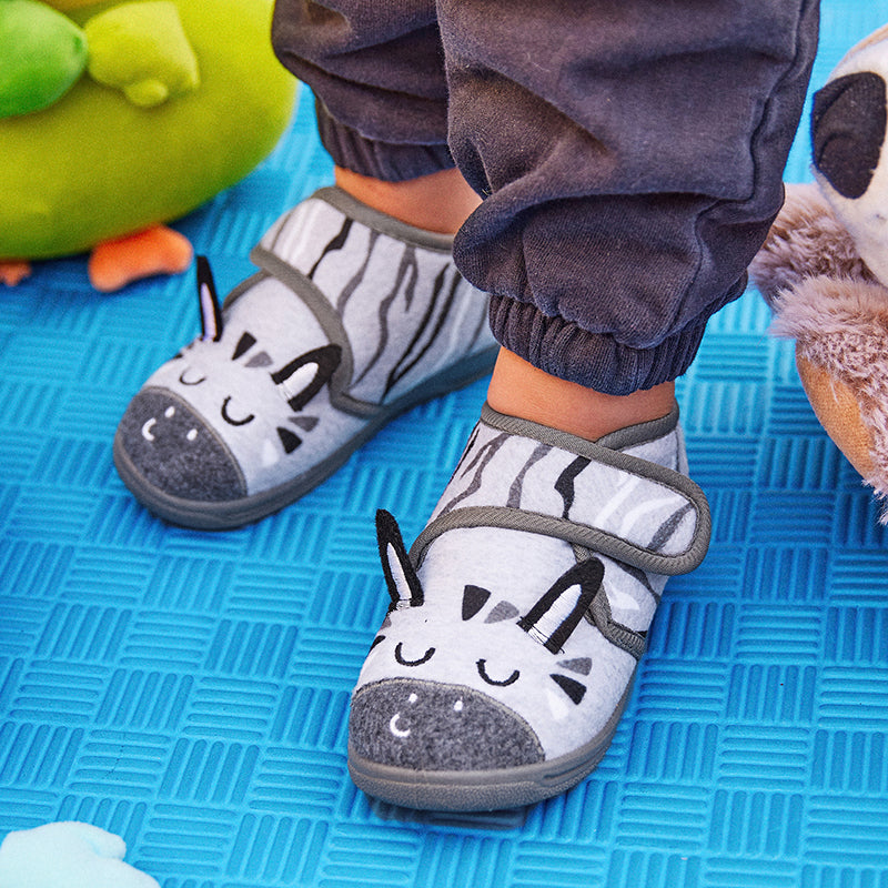 Imagen del producto Zapatilla Gris Niño