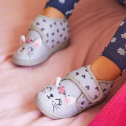 Imagen del producto Zapatilla Gris Niña